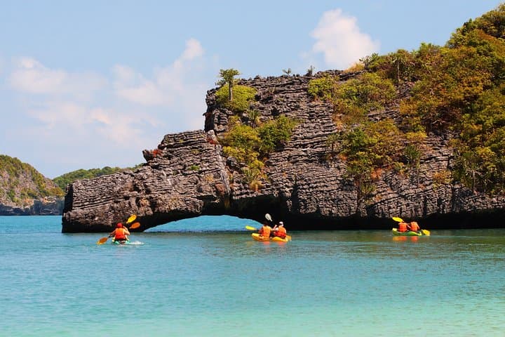 Angthong National Marine Park: Full-Day Kayak & Big-Boat Tour from Koh Samui photo 1