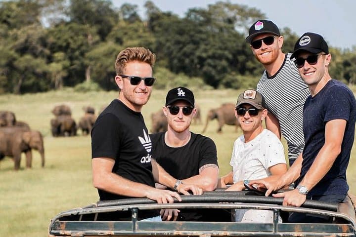 Private Yala Safari: Dawn and Dusk Jeep Tours for Leopard Sightings