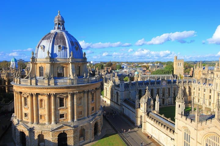 Windsor Castle, Stonehenge & Oxford Day Trip from London — Historic Highlights in One Day photo 2