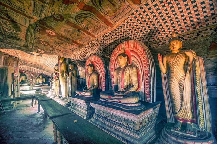 Climb Sigiriya and Explore Dambulla: Day Trip from Kandy photo 4