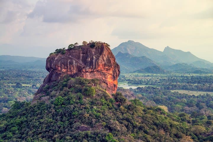 Climb Sigiriya and Explore Dambulla: Day Trip from Kandy photo 5