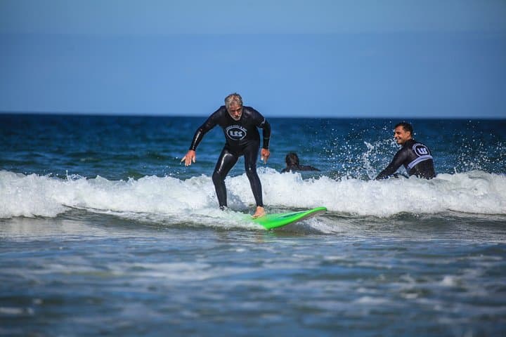 Capifórnia Surf Experience: Learn to Surf on Costa da Caparica, Lisbon photo 5