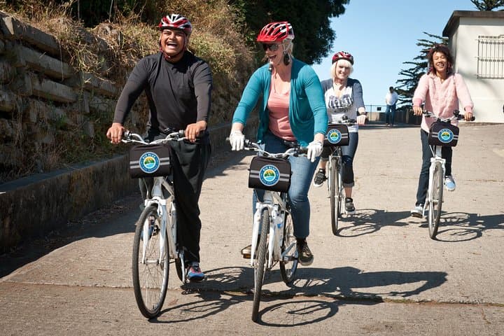 Explore Lake Tahoe's Scenic Shoreline with a Full-Day Bike Rental photo 4