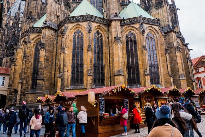 Prague Castle District Self-Guided Audio Walk: Stories, Sights & Maps photo 4