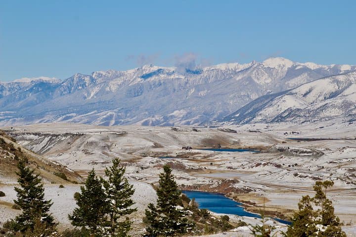 Two-Day Yellowstone Upper and Lower Loop: Geysers, Wildlife & Hot Springs photo 5