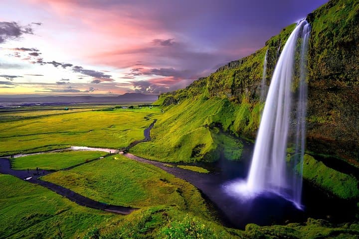 Four Days Across Iceland: South Coast, Golden Circle & Snæfellsnes Private Tour