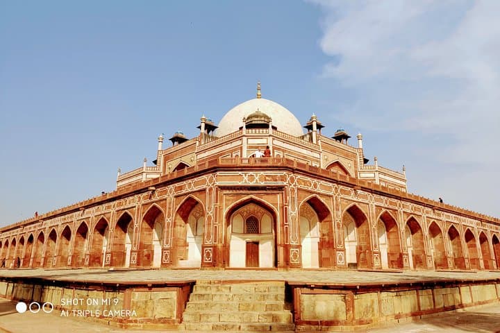 Private Old and New Delhi Full-Day Guided Tour with Rickshaw Ride photo 2