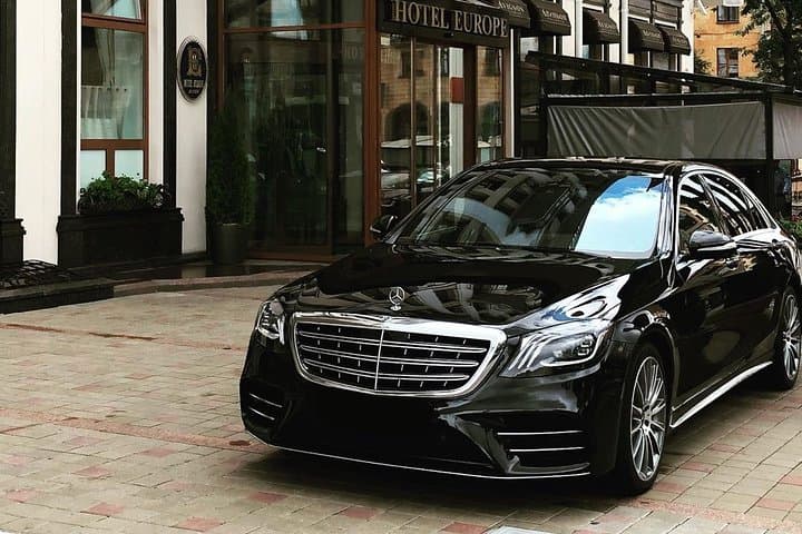 Private Luxury Transfer from FLL to Hollywood Beach — Arrival Car Service
