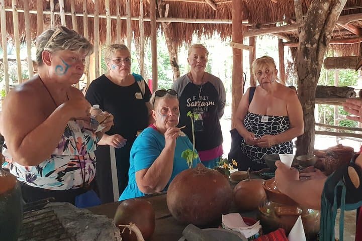 Cozumel Mayan, Chocolate & Tequila Beach and Snorkel Experience