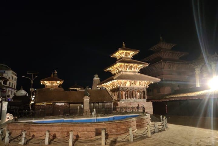 9-Day Relaxing Nepal Tour: Kathmandu, Chitwan & Pokhara Highlights photo 4