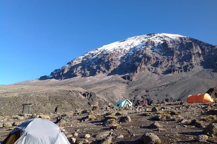 6-Day Marangu Route Kilimanjaro Trek (Coca-Cola Route) — Guide & Tips