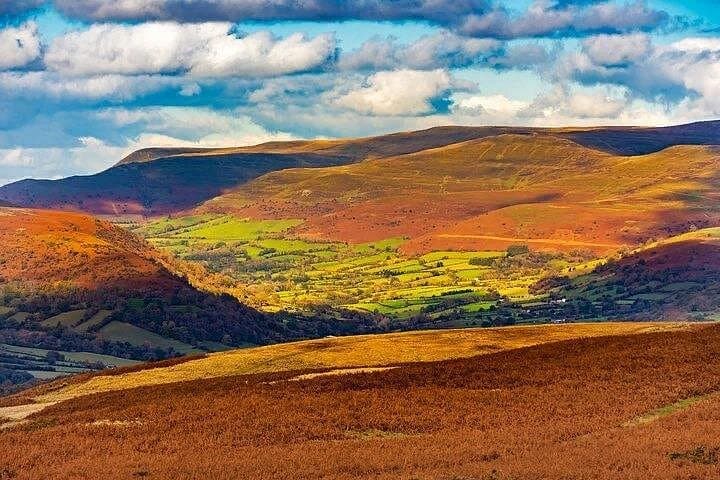 2-Day Private Wales Tour: Cardiff, Brecon Beacons & Aberfan from London photo 3