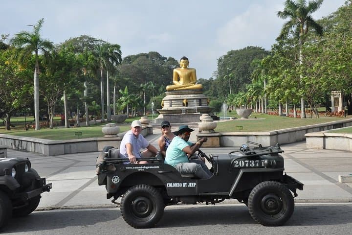 Colombo Vietnam War Jeep City Tour from Seaport — Vintage Open-Air Urban Drive photo 3