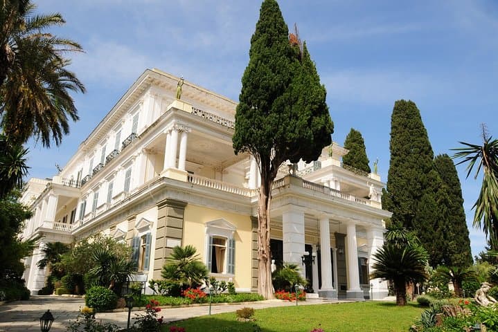 Discover Corfu Old Town: Private Historical Walking Tour of Corfu Town photo 4
