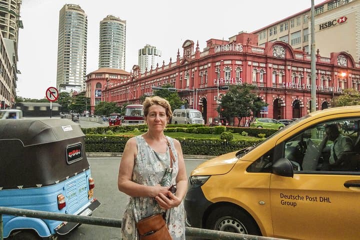 Colombo City Tour from Negombo: Private 6‑Hour Cultural & Historical Drive photo 2