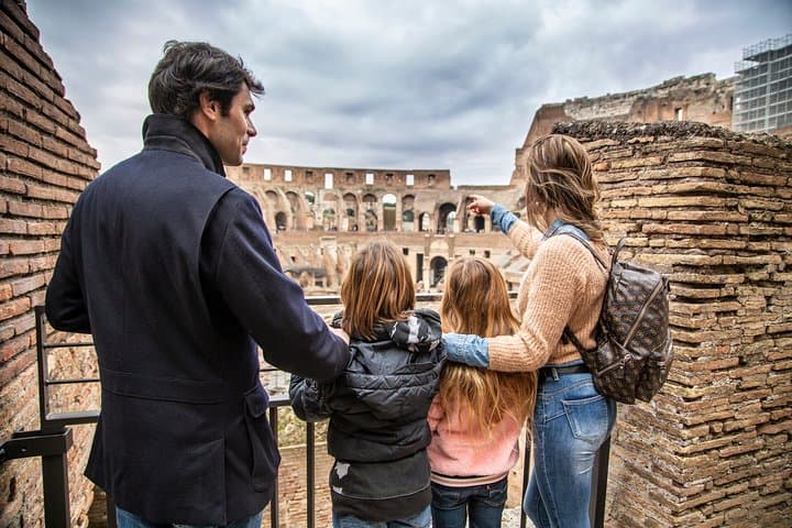 Family-Friendly Kids Tour of the Colosseum and Roman Forum — Interactive Ancient Rome for Children