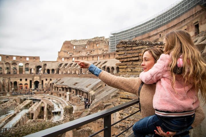 Family-Friendly Kids Tour of the Colosseum and Roman Forum — Interactive Ancient Rome for Children photo 3