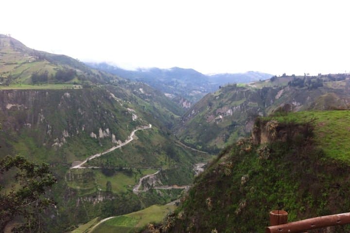 Quilotoa Loop & Toachi Canyon: 3-Day Hike from Quito