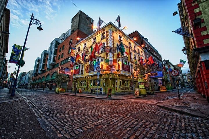 Secrets of Dublin: Private Walking Tour of Hidden Streets and Historic Sights photo 5
