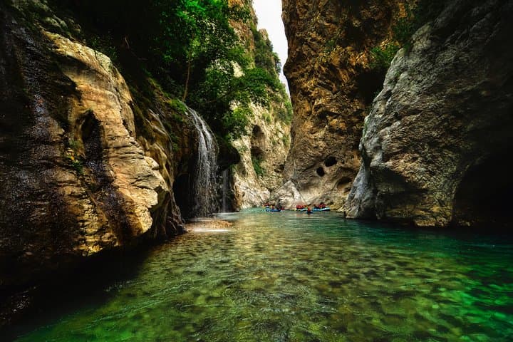 Arachthos River Rafting from Plaka Bridge: 9 km Class III Gorge Descent in Tzoumerka photo 3