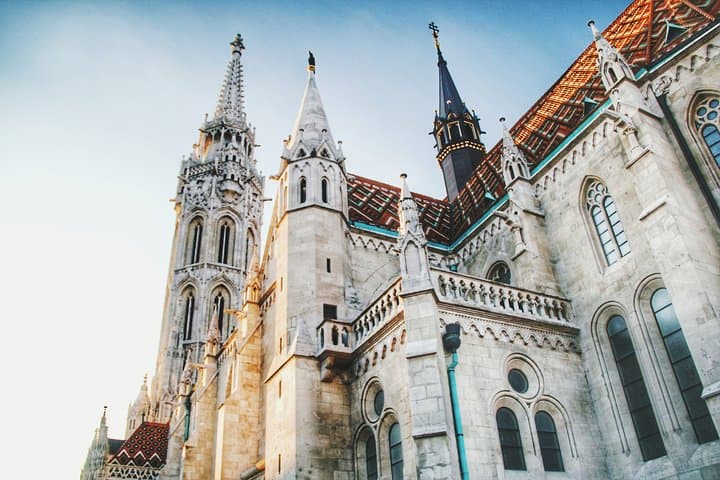 Prague to Budapest Private Transfer with 2-Hour Sightseeing Stops photo 5