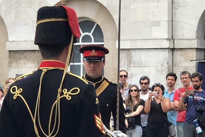 The Crown Netflix London Half-Day Private Tour: A Guided Walking Experience photo 3