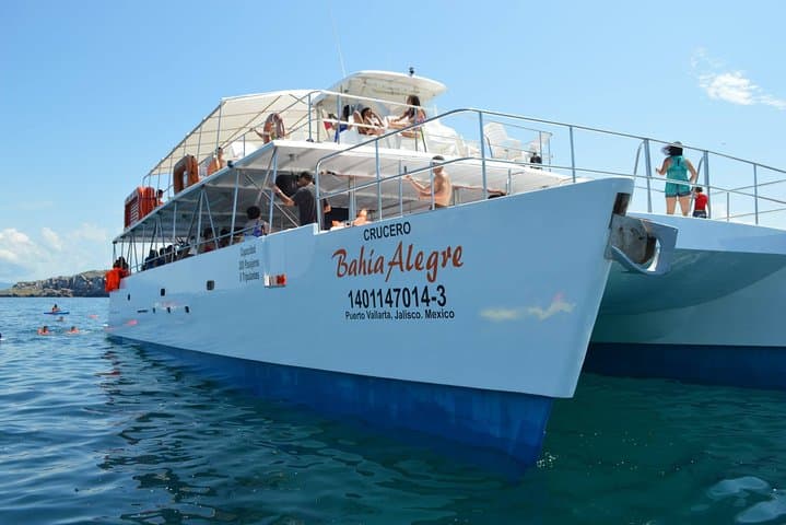 Full-Day Catamaran to Marietas Islands: Snorkel, Kayak & Open Bar from Puerto Vallarta photo 5