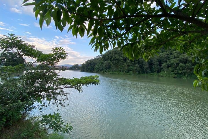 Pokhara Waterfall & Fewa Lake Foot-Trail: Half-Day Private Tour