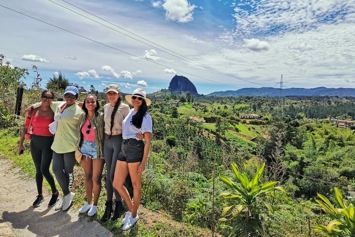 Guatapé Paragliding & El Peñol Rock Day Trip from Medellín photo 6