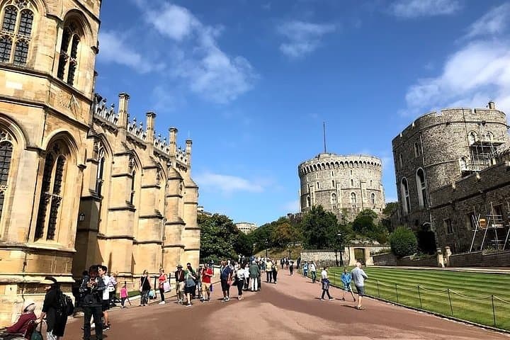 The Crown Tour: Full-Day Private London & Windsor Castle Experience