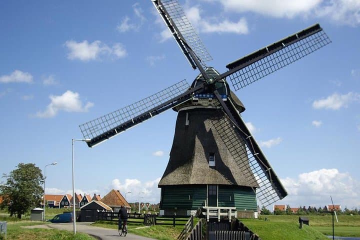 Amsterdam Countryside Private Tour: Windmills, Cheese & Volendam in One Day photo 5