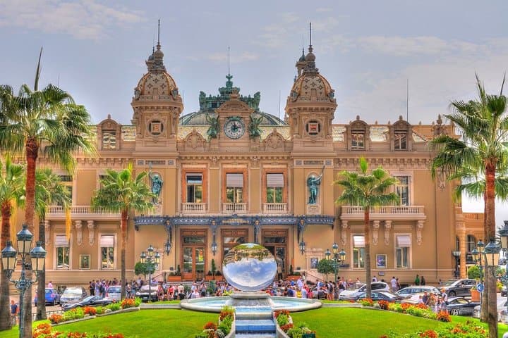 Monaco private day tour — Monte Carlo, Prince's Palace & Oceanographic Museum