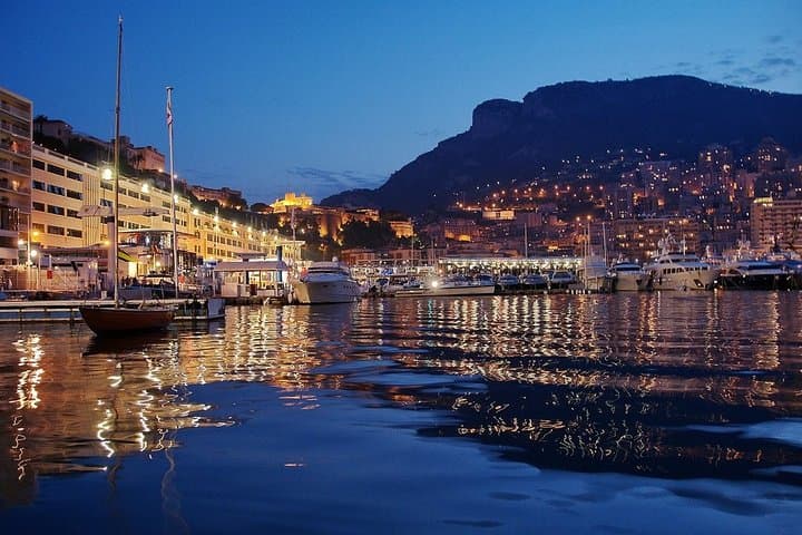 Monaco private day tour — Monte Carlo, Prince's Palace & Oceanographic Museum photo 4