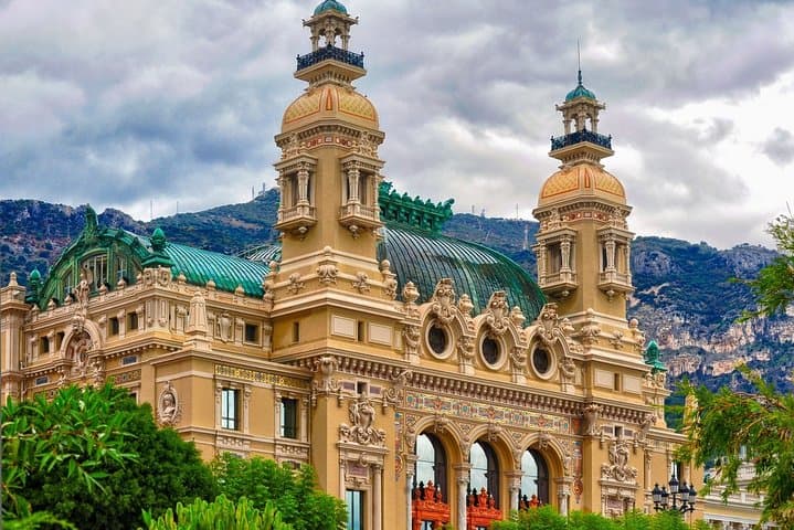 Monaco private day tour — Monte Carlo, Prince's Palace & Oceanographic Museum photo 5