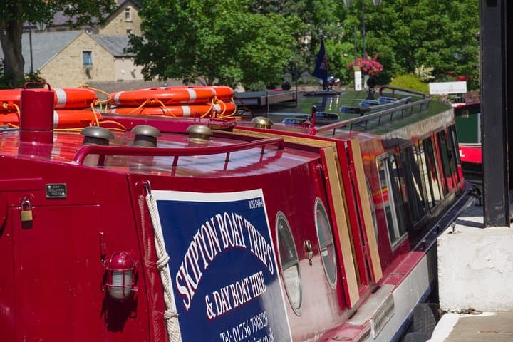 Drinks Ahoy: Skipton Dalesman Canal Boat Whisky & Cocktail Cruise