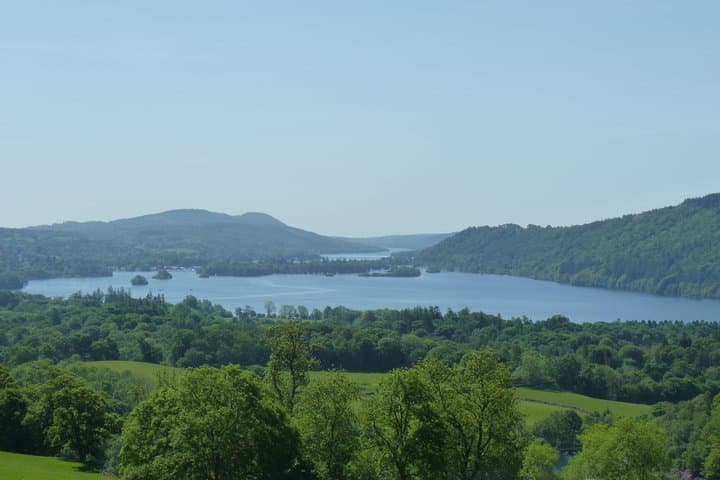 Six Lakes Half-Day Minibus Tour — Windermere & Lake District Sights photo 2