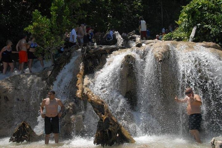 Climb Dunns River Falls and Tube Jamaica’s White River from Falmouth photo 4