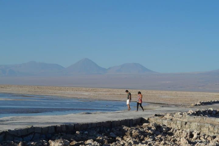 4 Days Discovery San Pedro de Atacama: Altiplano Lagoons, Geysers & Moon Valley photo 3