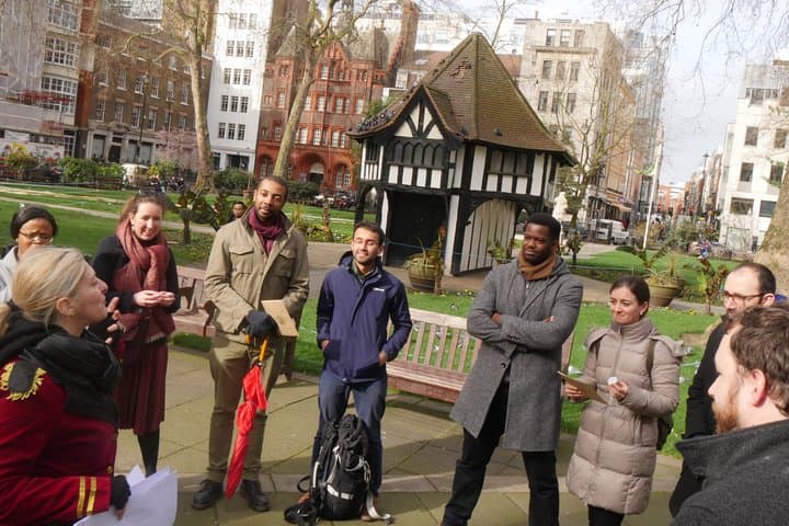 Immersive Theatrical Scavenger Hunt in London with a Character Host photo 6