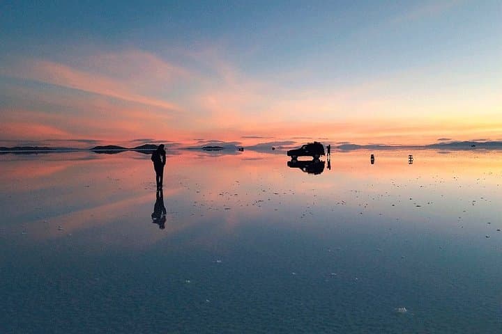 Uyuni Salt Flats 3-Day Expedition from La Paz — Salar, Lagoons & Incahuasi photo 3