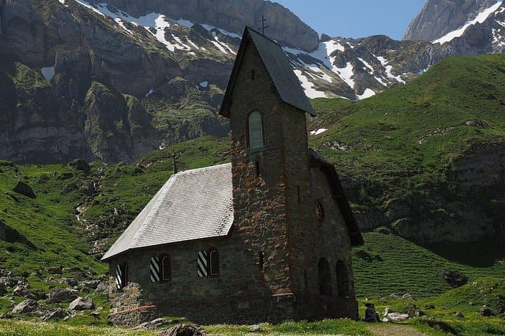 Day Trip to Appenzell & Liechtenstein from Zurich — Säntis, Hoher Kasten & Chocolate photo 4