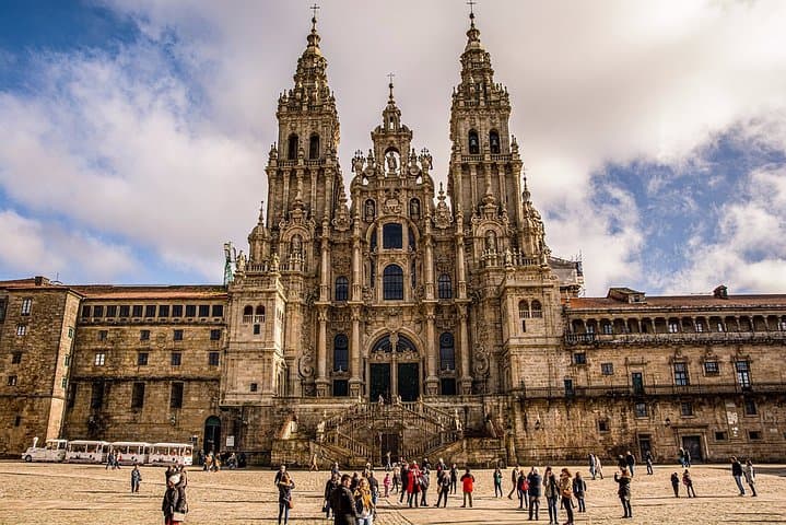 Last 100 km Camino de Santiago: Sarria to Santiago Pilgrimage Guide