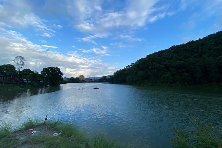 Gentle Fewa Lake Walking Tour: Lakeshore Stroll with Annapurna Views photo 5