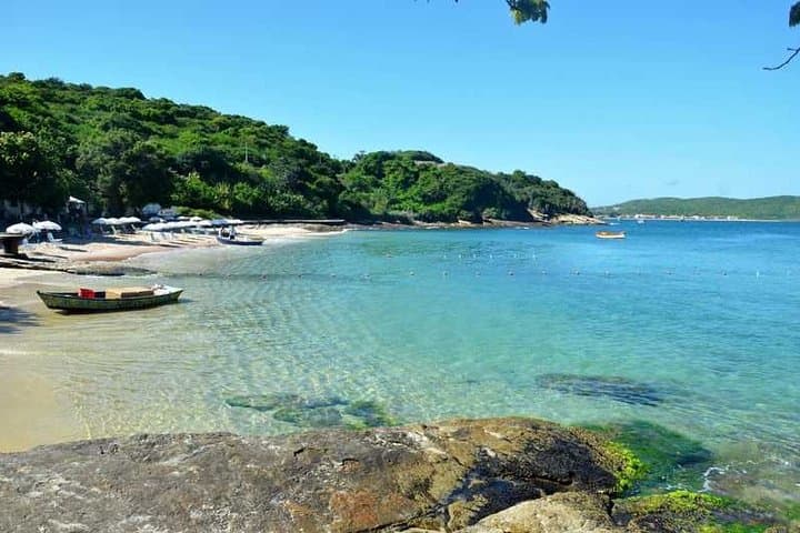 Búzios Boat Tour & Lunch — Full-Day Guided Escuna to João Fernandes, Azeda and More photo 6