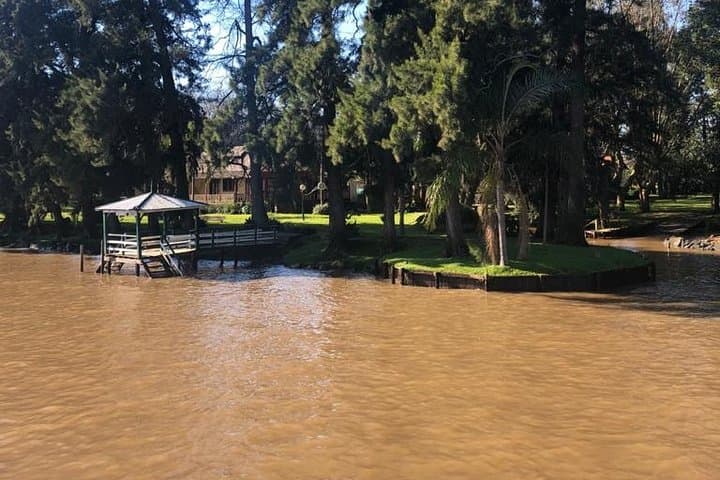 Half-Day Tigre Delta Catamaran & Puerto de Frutos Market Tour photo 5