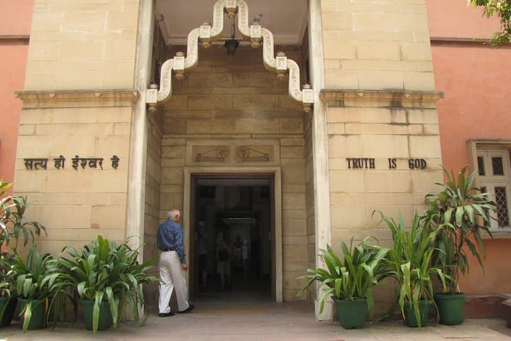 Three Iconic Delhi Museums and High Tea at The Imperial photo 4