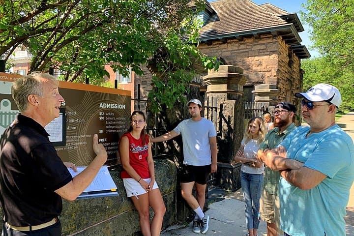 St. Paul Summit Avenue Victorian Homes Private Walking Tour — 2-Hour Historic Stroll photo 2