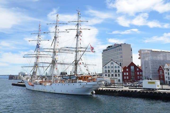 Explore Stavanger on Foot: Private Guided Walking Tour of the City photo 3