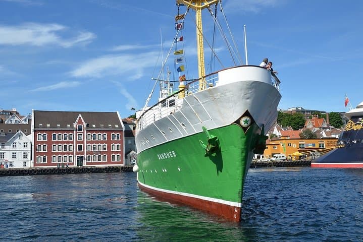 Explore Stavanger on Foot: Private Guided Walking Tour of the City photo 5