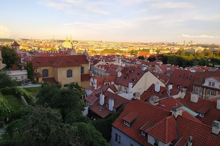 Prague City Sightseeing Tour: 2-Hour Coach Tour of Old Town, Castle & Charles Bridge photo 2